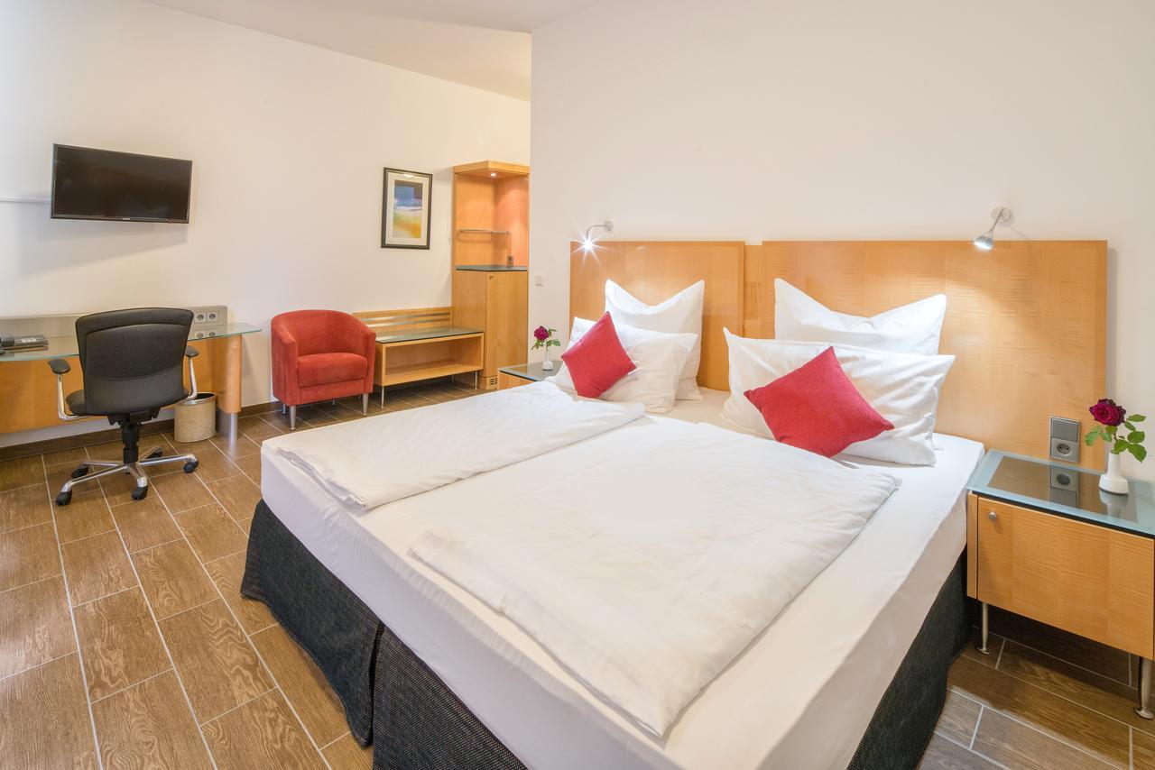 Taba Hotel Kellinghusen Extérieur photo