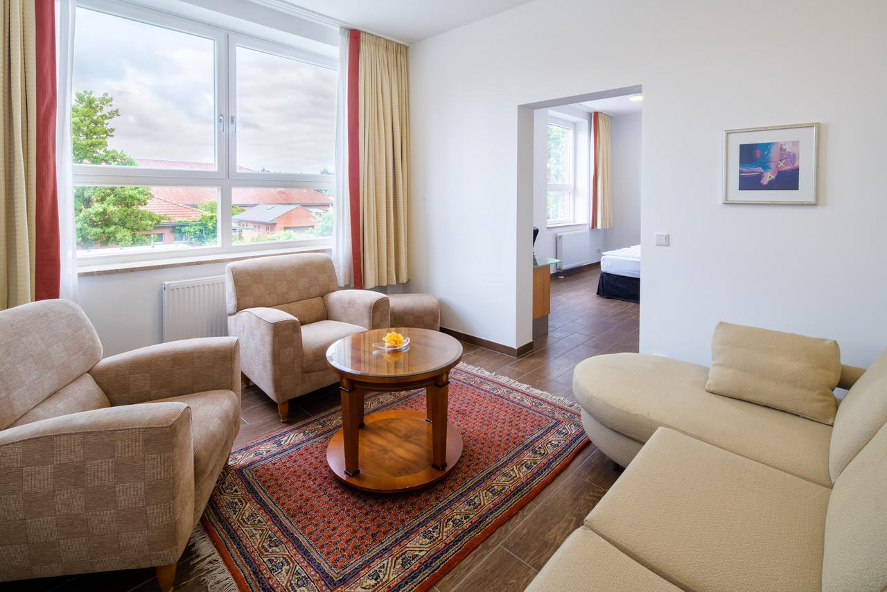 Taba Hotel Kellinghusen Extérieur photo